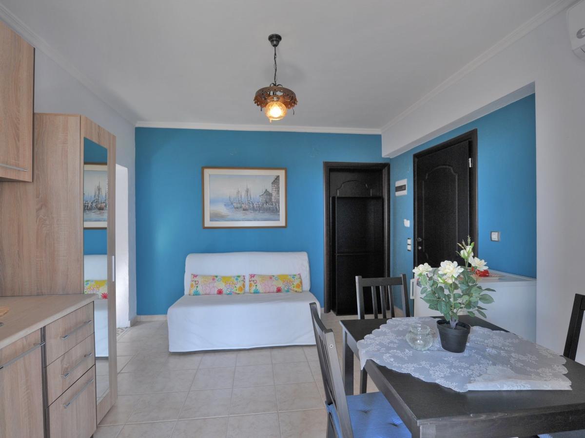 Alice Wonderland Home Nea Flogita Halkidiki מראה חיצוני תמונה