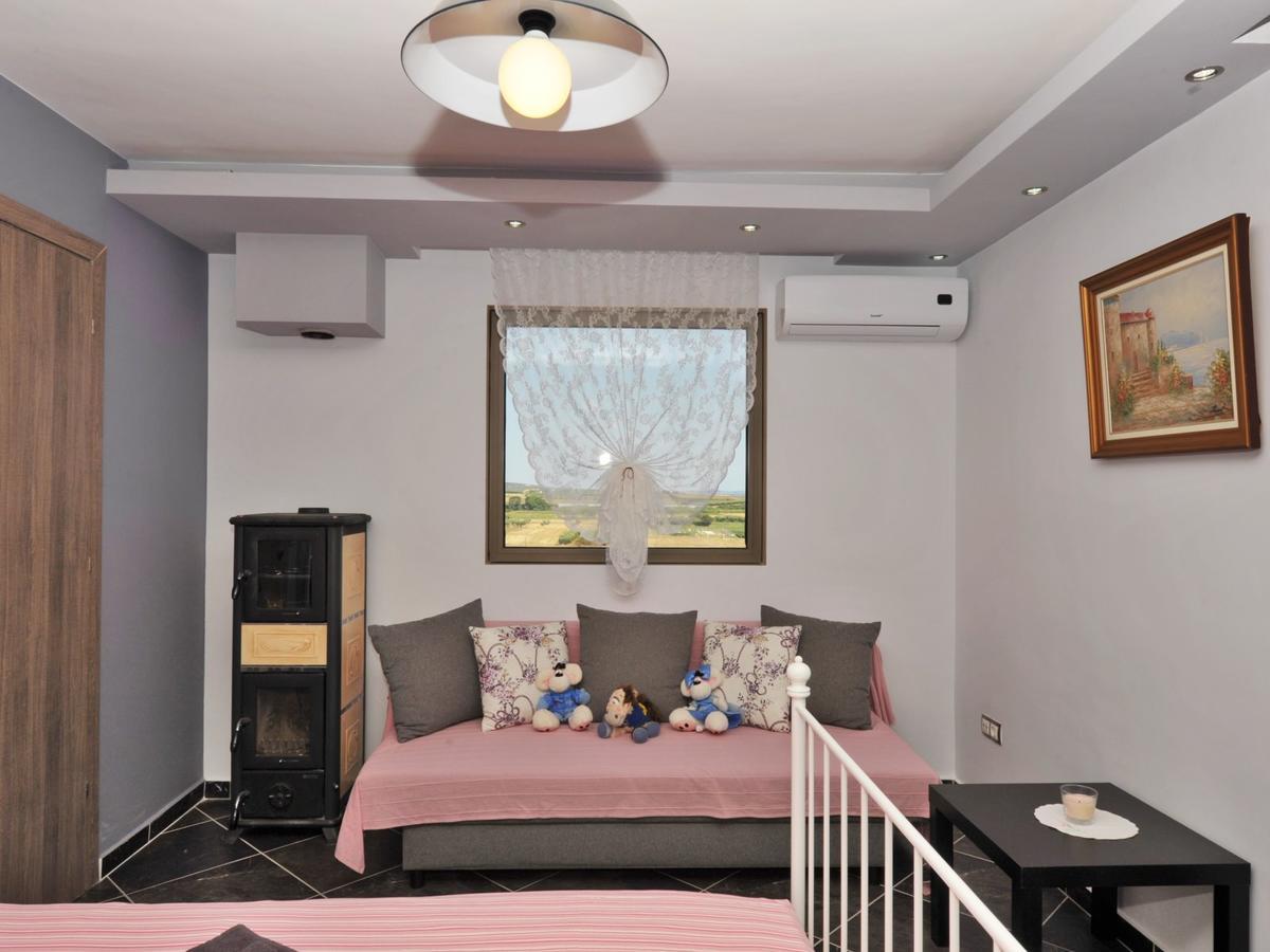 Alice Wonderland Home Nea Flogita Halkidiki מראה חיצוני תמונה